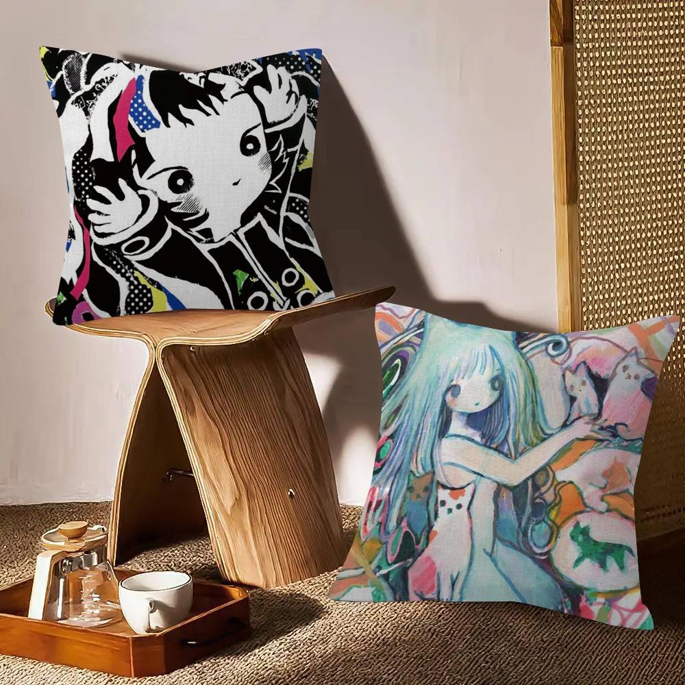 غطاء وسادة بتصميم أوراق القيقب - مراجعة Home Art Textiles وسعره