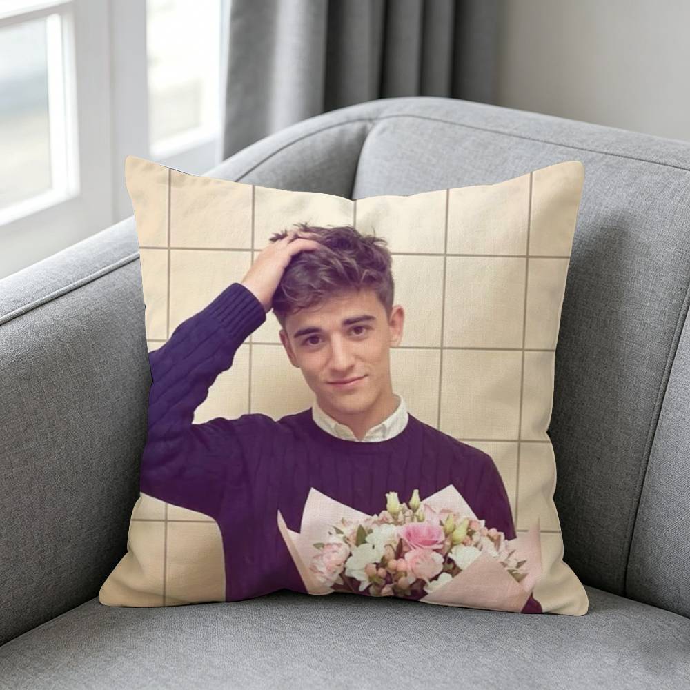 غطاء وسادة أنيق ورائع بتصميم ن - مراجعة Home Textiles Definition وسعره